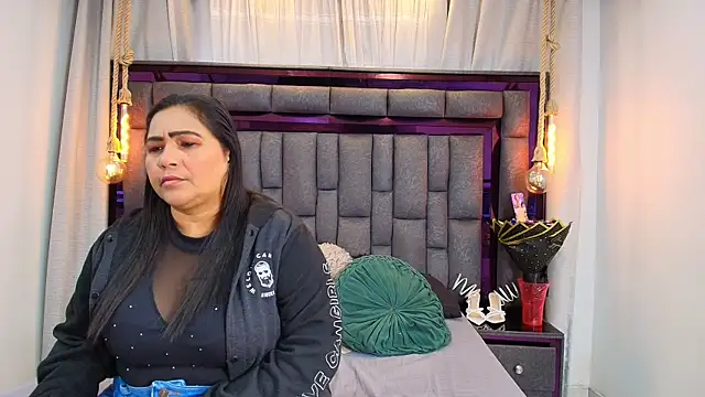 Snapshot of Karina_Mendoza chatting on 22, 5, 2026 Karina Mendoza online show from 22, 5, 2026