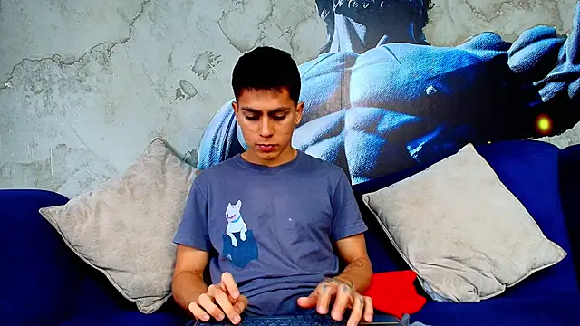 Aron pulse online show from 8, 4, 2026