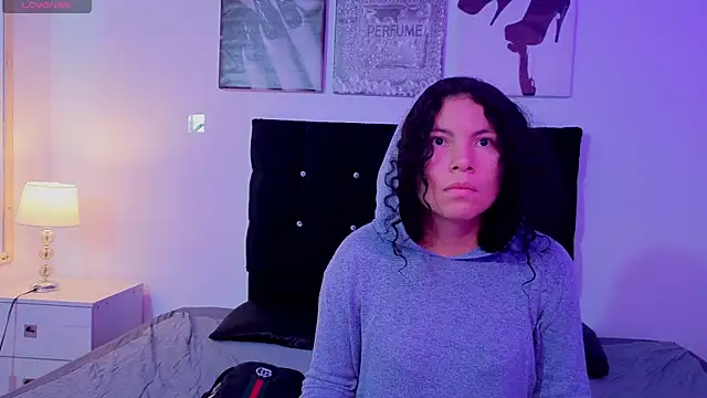 Snapshot of Zoe-yanin chatting on 24, 2, 2026 Zoe-yanin online show from 24, 2, 2026