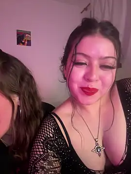 lolaaculaa online show from 19, 3, 2026