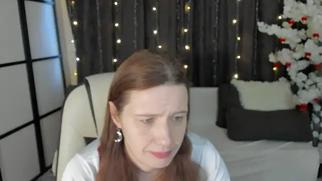 Snapshot of Kathrine_Meyer chatting on 27, 2, 2026 Kathrine Meyer online show from 27, 2, 2026