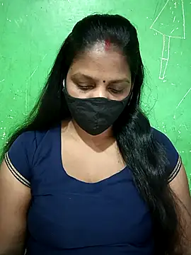 Snapshot of Parul-009 chatting on 24, 4, 2026 Parul-009 online show from 24, 4, 2026