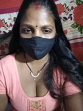 Snapshot of Parul-009 chatting on 13, 5, 2026 Parul-009 online show from 13, 5, 2026