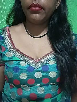 Snapshot of Parul-009 chatting on 21, 5, 2026 Parul-009 online show from 21, 5, 2026