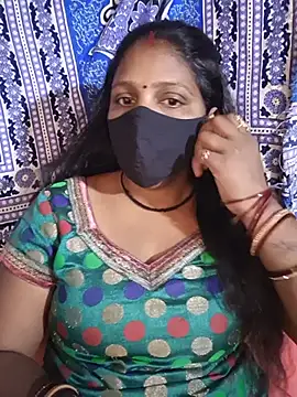 Snapshot of Parul-009 chatting on 29, 5, 2026 Parul-009 online show from 29, 5, 2026