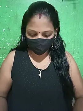 Snapshot of Parul-009 chatting on 24, 7, 2026 Parul-009 online show from 24, 7, 2026
