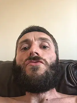 Snapshot of pezzerb7 chatting on 14, 7, 2026 pezzerb7 online show from 14, 7, 2026