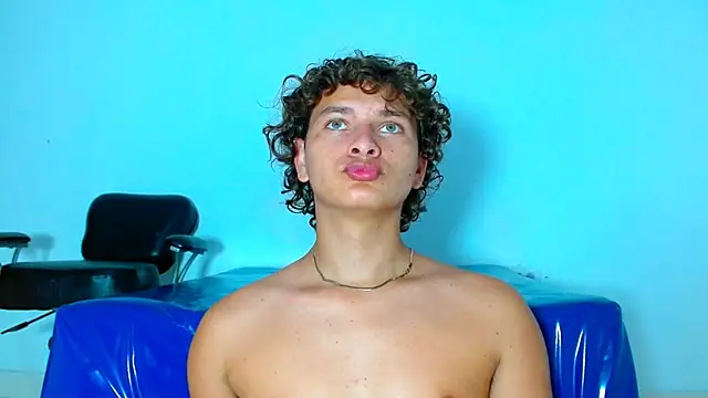 arielnoir6958 online show from 27, 3, 2026