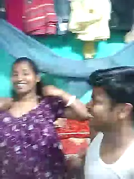 Snapshot of Your_deshibhabi25years chatting on 21, 4, 2026 Your deshibhabi25years online show from 21, 4, 2026