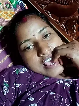 Snapshot of Your_deshibhabi25years chatting on 12, 5, 2026 Your deshibhabi25years online show from 12, 5, 2026
