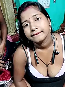 Snapshot of Your_deshibhabi25years chatting on 1, 7, 2026 Your deshibhabi25years online show from 1, 7, 2026