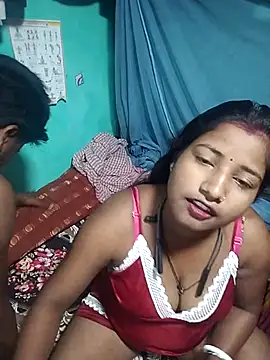 Snapshot of Your_deshibhabi25years chatting on 15, 7, 2026 Your deshibhabi25years online show from 15, 7, 2026