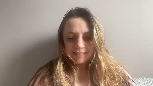 ShyFlameLive online show from 2, 5, 2026
