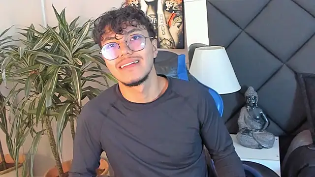 kai storn online show from 12, 4, 2026