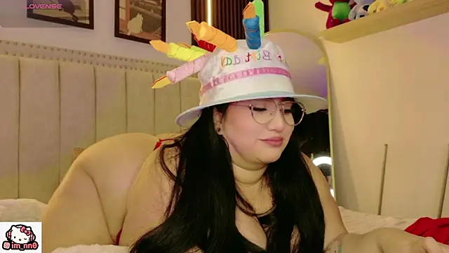 Snapshot of ninna_sweet chatting on 3, 5, 2026 ninna sweet online show from 3, 5, 2026