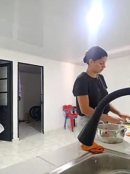 Snapshot of Cris18sexy chatting on 25, 2, 2026 Cris18sexy online show from 25, 2, 2026