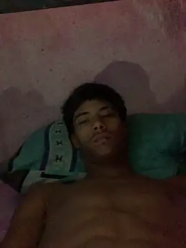 Snapshot of Adan21_cm chatting on 8, 5, 2026 Adan21 cm online show from 8, 5, 2026