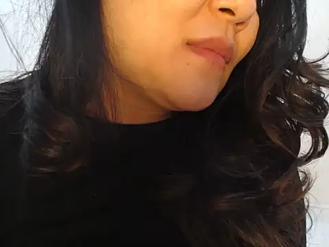 Snapshot of Thu_Hanoi_sweet_2026 chatting on 2, 2, 2026 Thu Hanoi sweet 2026 online show from 2, 2, 2026