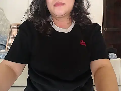 Snapshot of Thu_Hanoi_sweet_2026 chatting on 16, 2, 2026 Thu Hanoi sweet 2026 online show from 16, 2, 2026