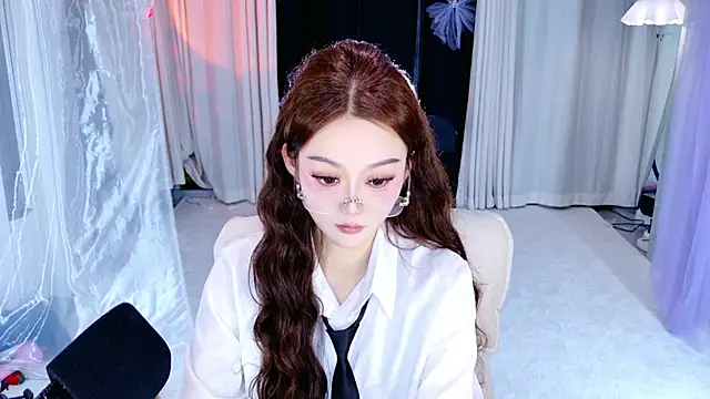 Snapshot of Dancer_Lucky-Nini chatting on 3, 2, 2026 Dancer Lucky-Nini online show from 3, 2, 2026