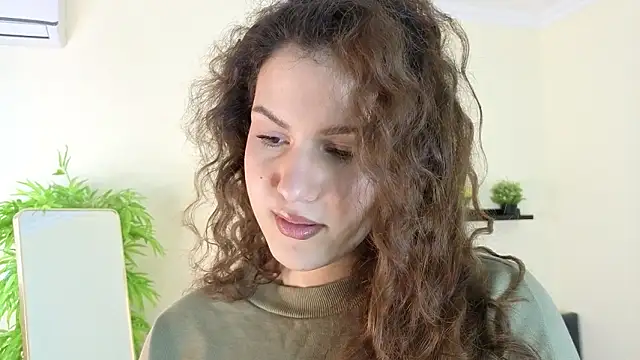 Lili Torin online show from 13, 2, 2026