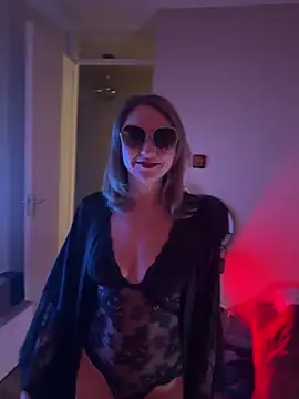 Snapshot of hottogetherNL chatting on 24, 2, 2026 hottogetherNL online show from 24, 2, 2026