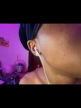Snapshot of vexahleah chatting on 3, 6, 2026 vexahleah online show from 3, 6, 2026