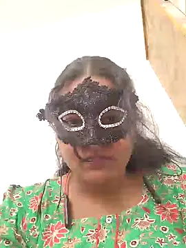 Snapshot of Tamil_Shalini12 chatting on 30, 7, 2026 Tamil Shalini12 online show from 30, 7, 2026