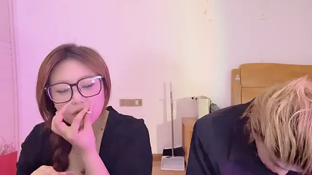 Snapshot of SM_JIAJIA_ZL chatting on 30, 4, 2026 SM JIAJIA ZL online show from 30, 4, 2026