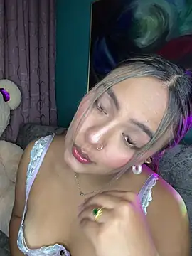 Snapshot of Kylievoos chatting on 9, 2, 2026 Kylievoos online show from 9, 2, 2026