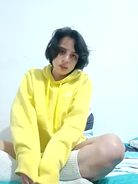 Snapshot of Particular0189 chatting on 1, 2, 2026 Particular0189 online show from 1, 2, 2026