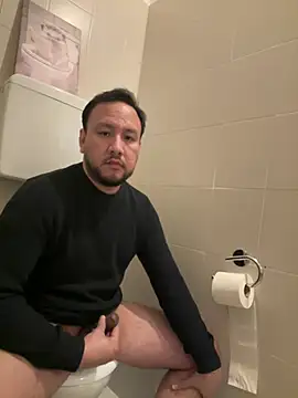 Snapshot of latinocalientehot chatting on 9, 3, 2026 latinocalientehot online show from 9, 3, 2026