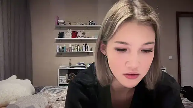 lilXdomiii online show from 7, 3, 2026