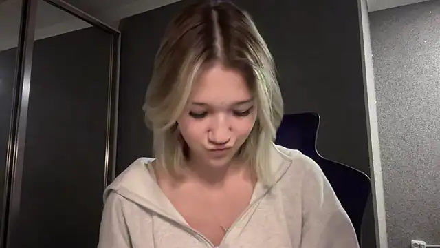 lilXdomiii online show from 4, 4, 2026