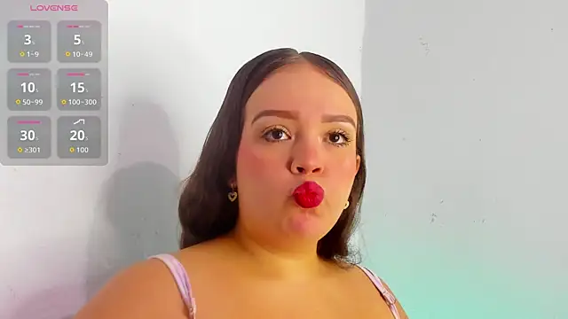 Snapshot of Emely_pregnantt chatting on 27, 7, 2026 Emely pregnantt online show from 27, 7, 2026