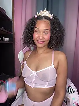 Snapshot of Jamalyce chatting on 14, 7, 2026 Jamalyce online show from 14, 7, 2026
