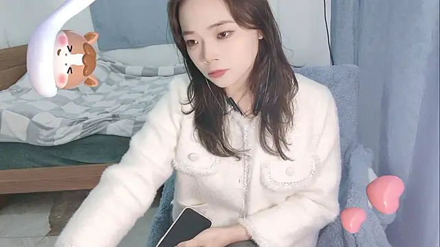 Eliana-ik online show from 3, 3, 2026