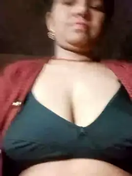 Snapshot of Pooja_sahu chatting on 15, 3, 2026 Pooja sahu online show from 15, 3, 2026