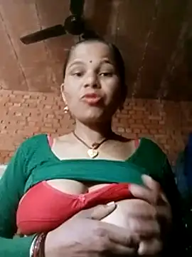 Snapshot of Pooja_sahu chatting on 16, 3, 2026 Pooja sahu online show from 16, 3, 2026