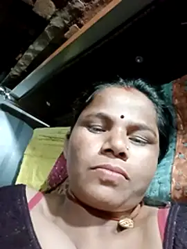 Snapshot of Pooja_sahu chatting on 1, 4, 2026 Pooja sahu online show from 1, 4, 2026