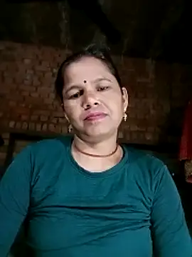 Snapshot of Pooja_sahu chatting on 7, 4, 2026 Pooja sahu online show from 7, 4, 2026