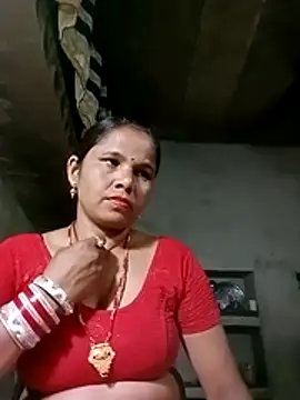 Snapshot of Pooja_sahu chatting on 15, 4, 2026 Pooja sahu online show from 15, 4, 2026
