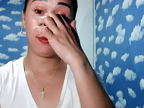 Snapshot of Kitty_Bear02 chatting on 1, 2, 2026 Kitty Bear02 online show from 1, 2, 2026