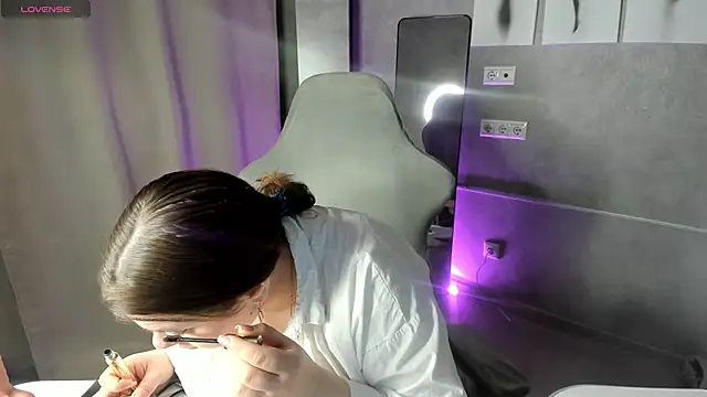 Snapshot of Valery_Grand chatting on 21, 2, 2026 Valery Grand online show from 21, 2, 2026