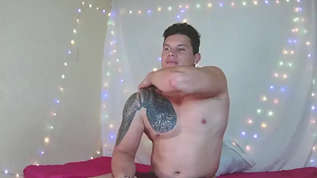 Eternalfuego online show from 9, 2, 2026