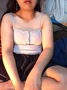 Snapshot of Slutty_18 chatting on 1, 3, 2026 Slutty 18 online show from 1, 3, 2026