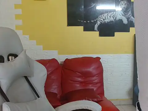 Snapshot of chacorta_ chatting on 7, 4, 2026 chacorta online show from 7, 4, 2026