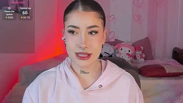 Snapshot of Tamara_uwu chatting on 19, 2, 2026 Tamara uwu online show from 19, 2, 2026