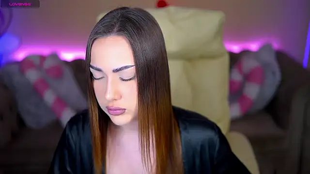 OliviaMoore  online show from 3, 2, 2026