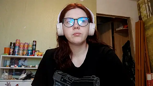 Snapshot of VannessaDillenbeck chatting on 3, 2, 2026 VannessaDillenbeck online show from 3, 2, 2026